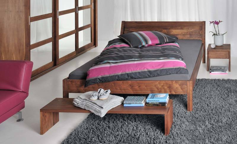 Schlafzimmer Massivholz maßgefertigt von vitamin design | MODUM