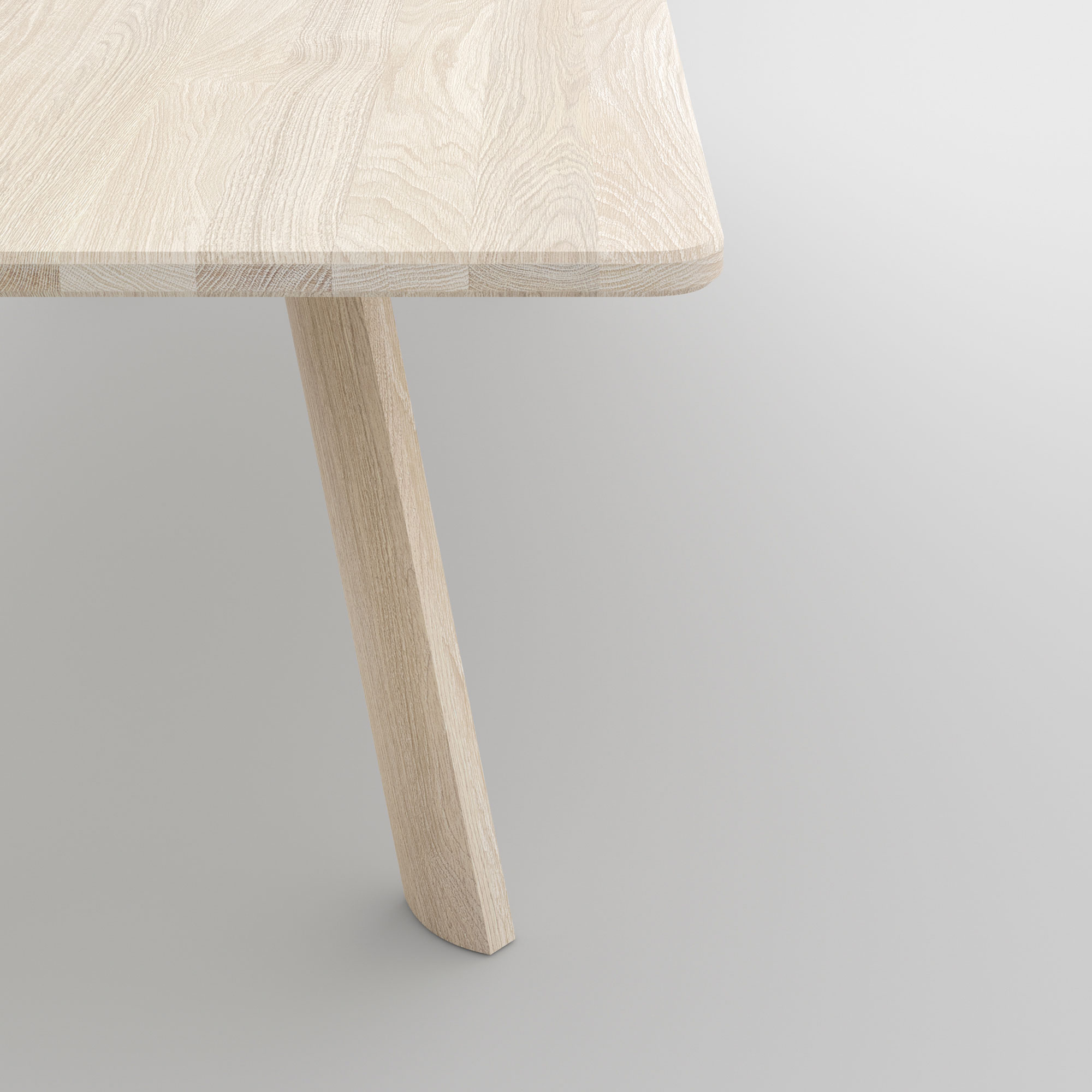 Designer Esstisch LARGUS cam4 Maßgefertigt aus Massivholz von vitamin design