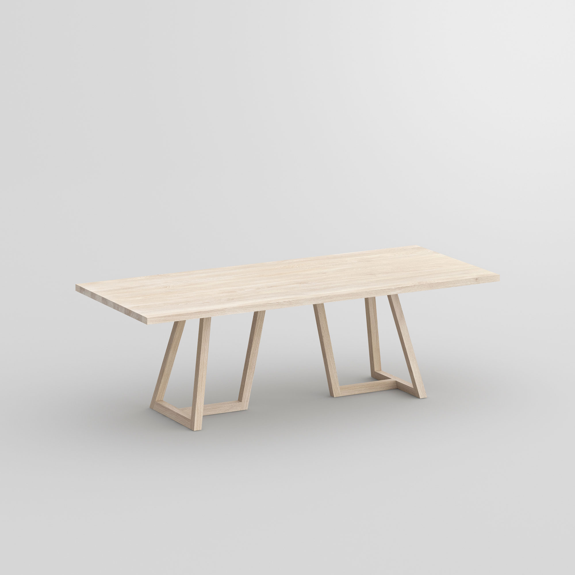 Designer Holztisch MARGO cam1 Maßgefertigt aus Massivholz von vitamin design