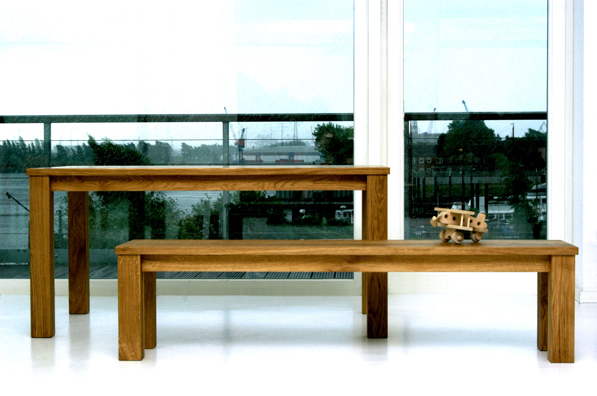 Tisch aus Massivholz FORTE 3 B9X9 0064 Maßgefertigt aus Massivholz von vitamin design